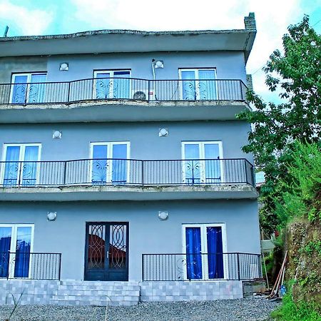 Tedo'S Guest House Makhinjauri Exterior foto