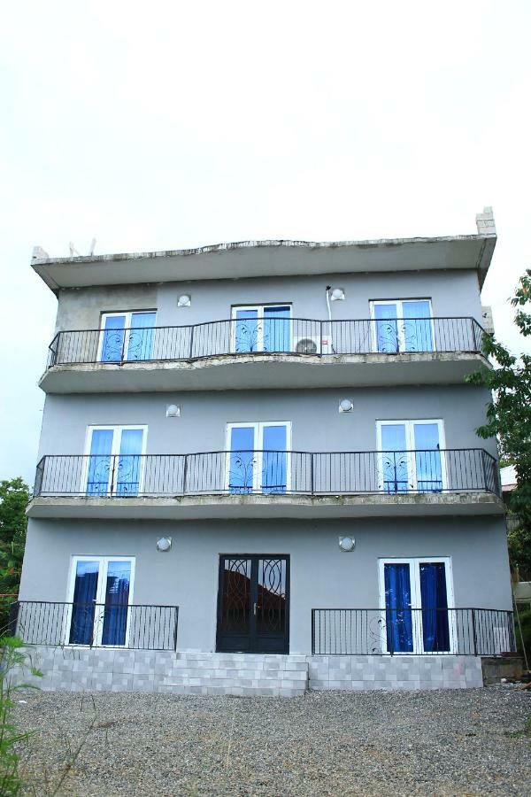 Tedo'S Guest House Makhinjauri Exterior foto